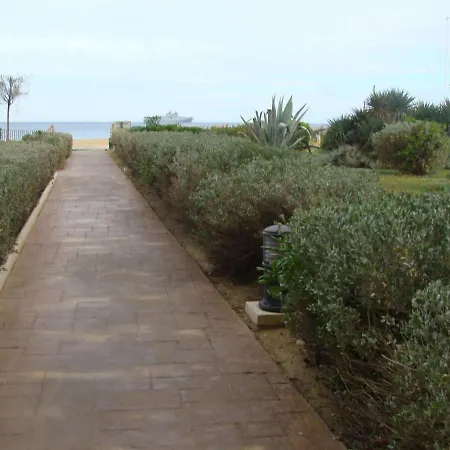 Vue Au Lavandou Avec Parking - Fr-1-308-64 アパート