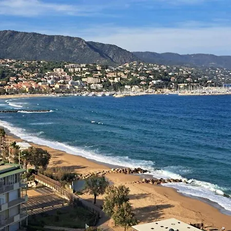 Appartement Vue Au Lavandou Avec Parking - Fr-1-308-64