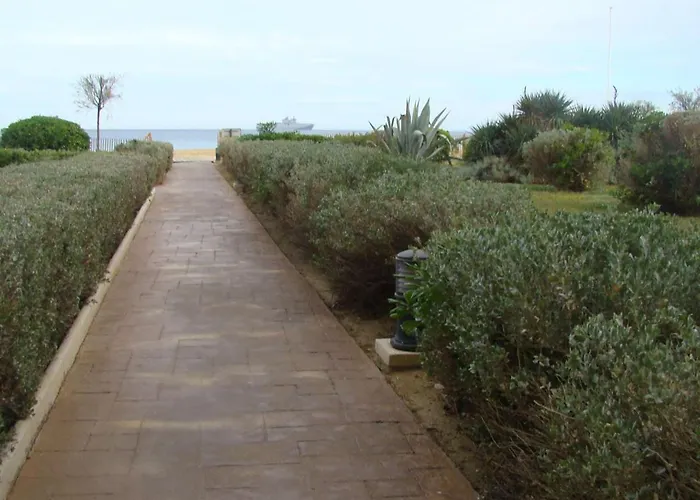 Vue Au Lavandou Avec Parking - Fr-1-308-64 Apartament