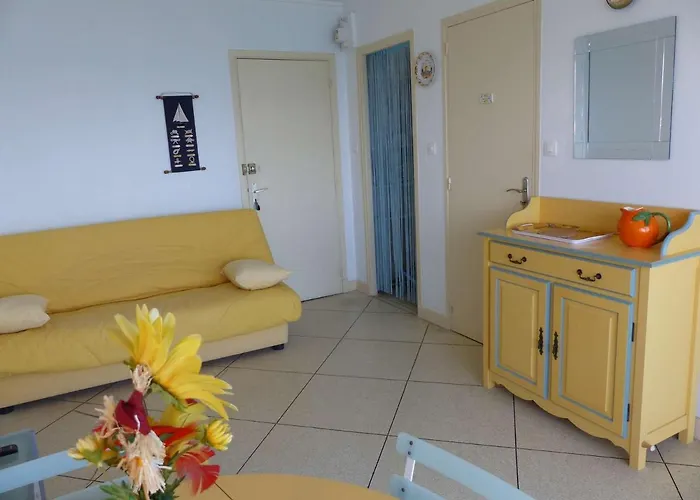 Vue Au Lavandou Avec Parking - Fr-1-308-64 Apartament *